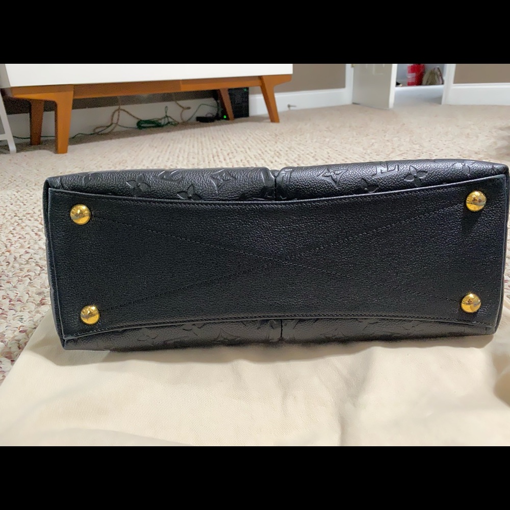 Louis Vuitton Empreinte V Tote - Picture 10 of 10